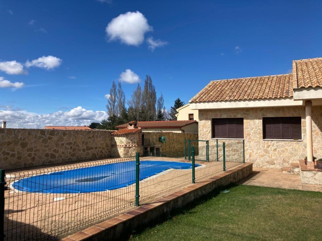 Casa El Descanso Ortigosa Del Monte Exterior photo